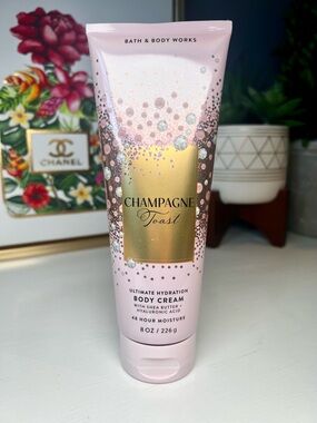 Bath & Body Works Champagne Toast Moisturizing Body Cream 8oz